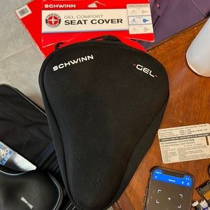 Schwann gel comfort seat cover